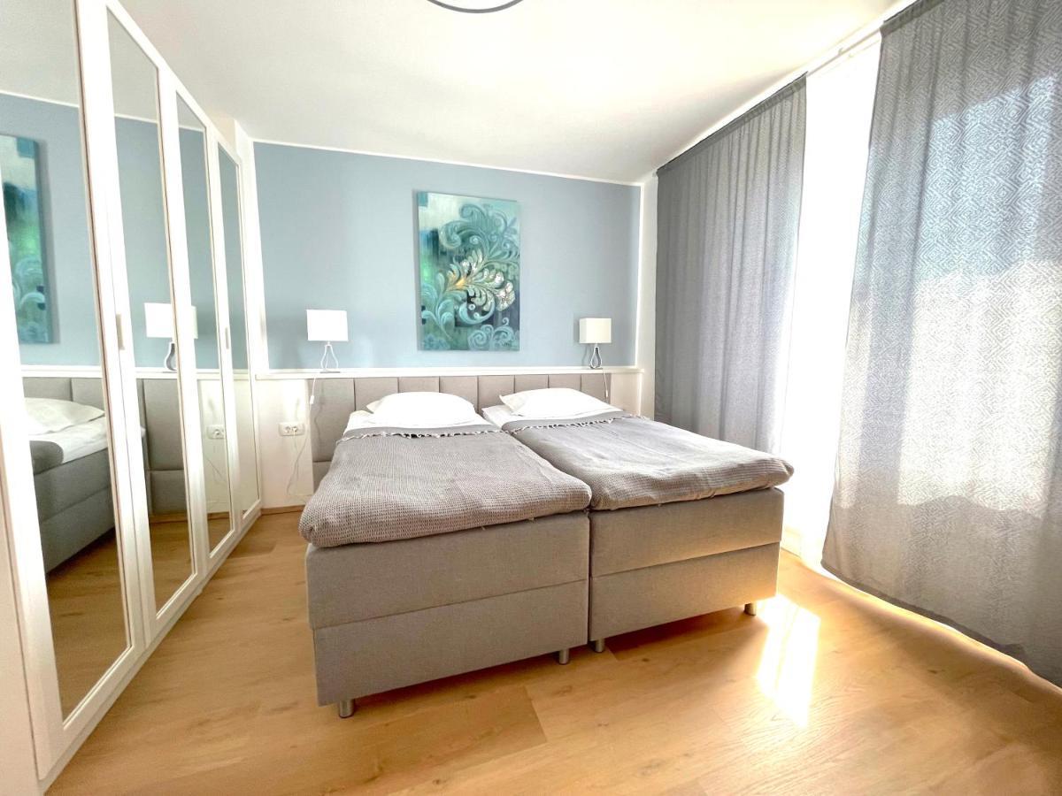 Happy Casa Isola Grande Apartment Izola Ngoại thất bức ảnh